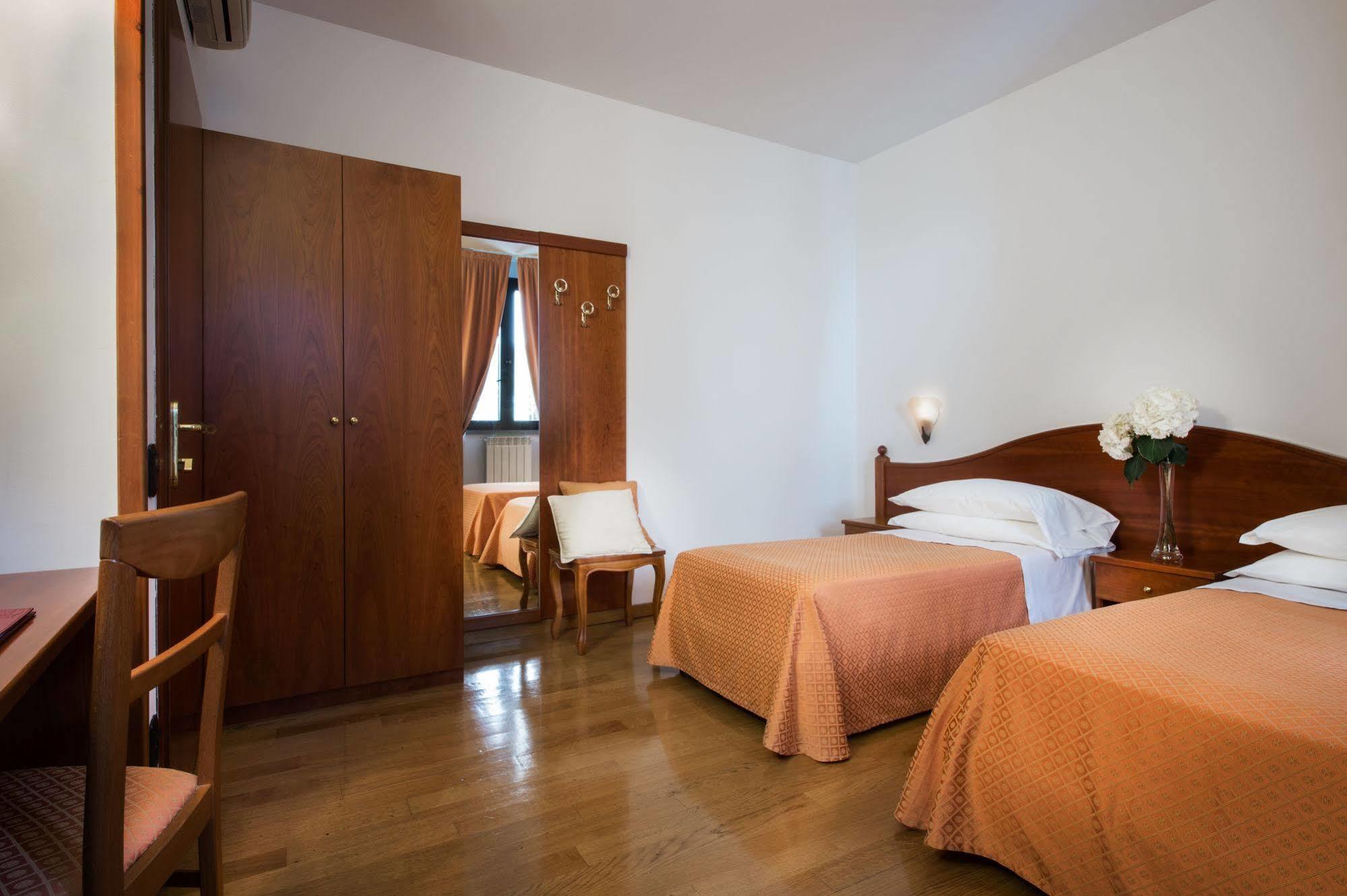 Hotel La Villetta Calenzano Exterior photo